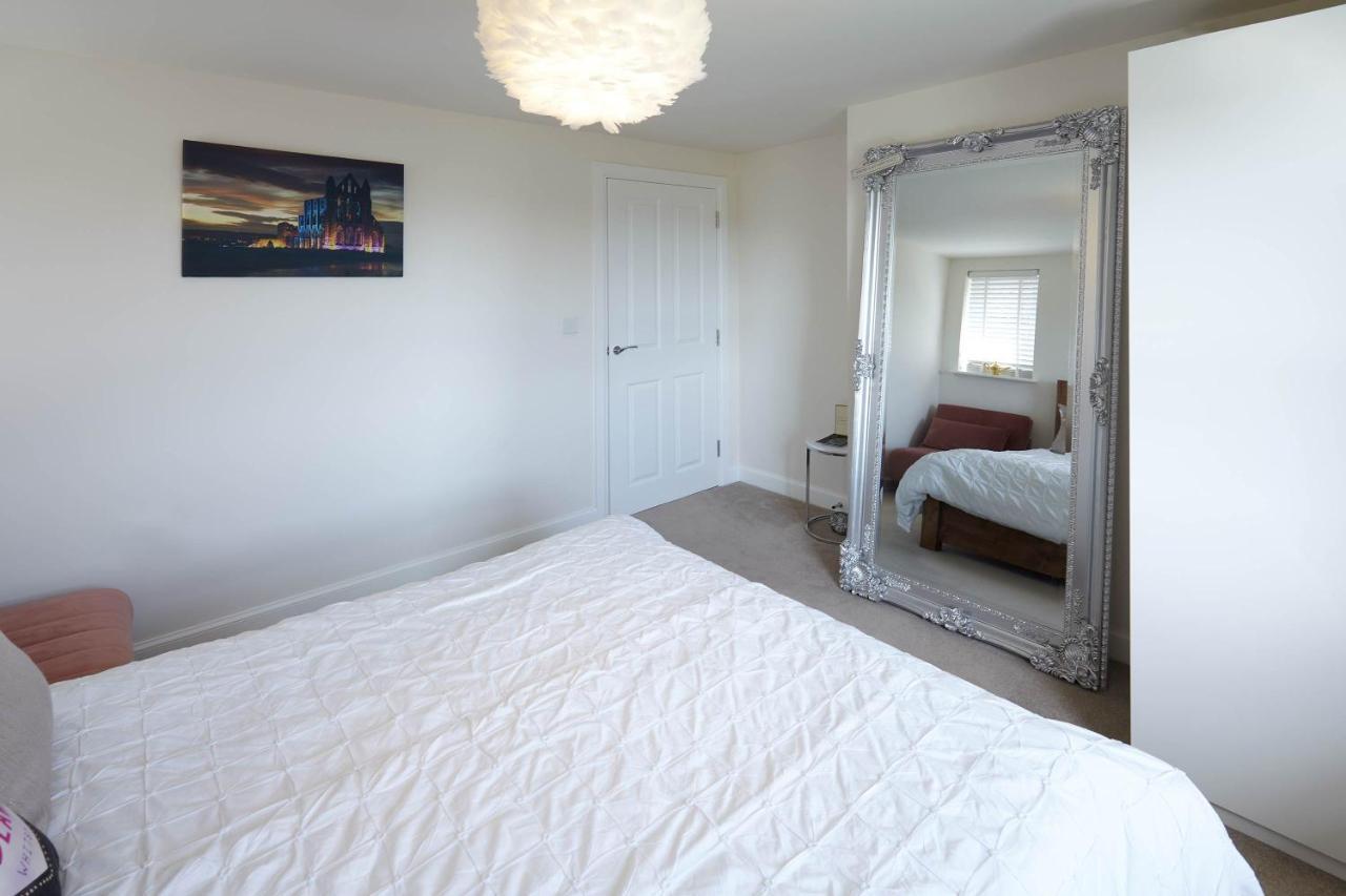 Host & Stay - The Cinder Track Hideaway Whitby Exterior photo